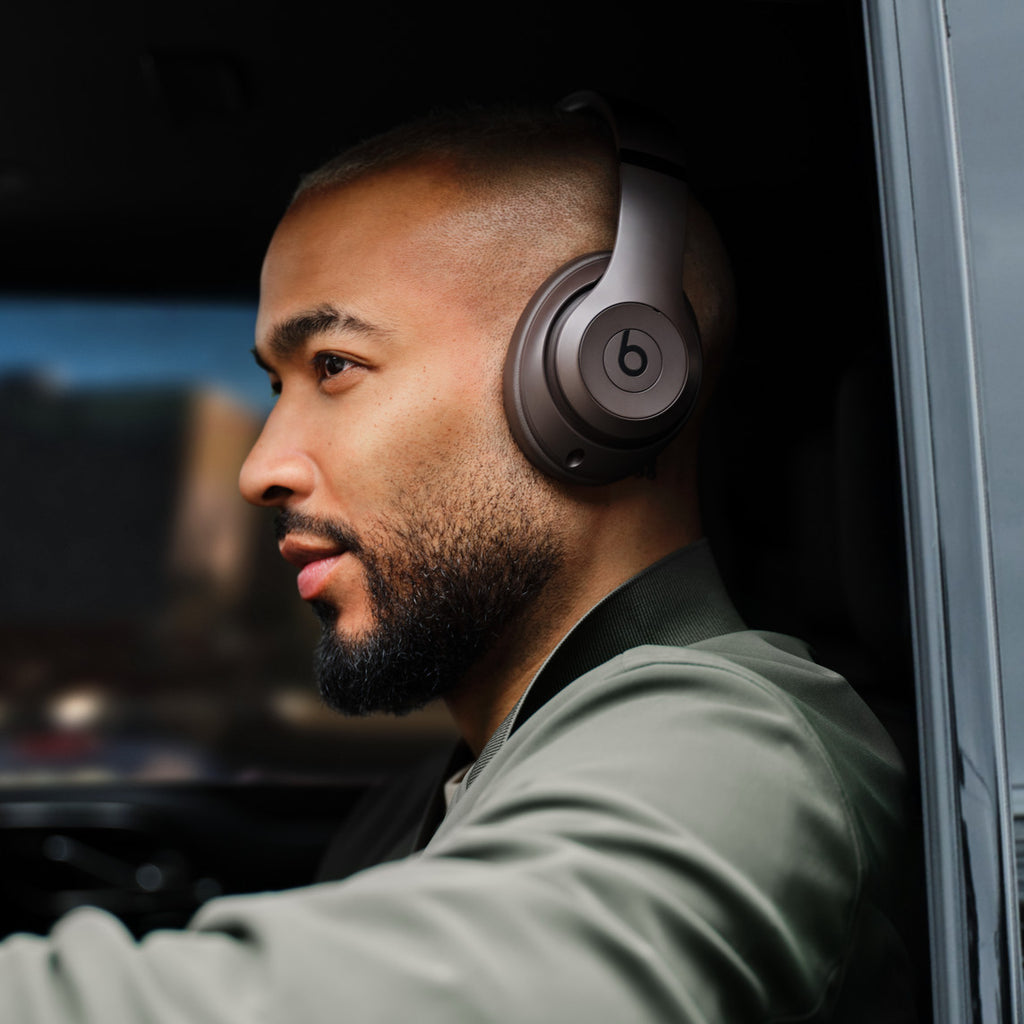 Beats Studio Pro